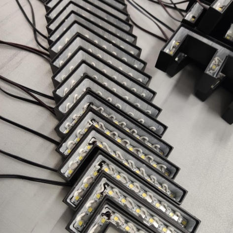 Vývoj a výroba LED prvků 